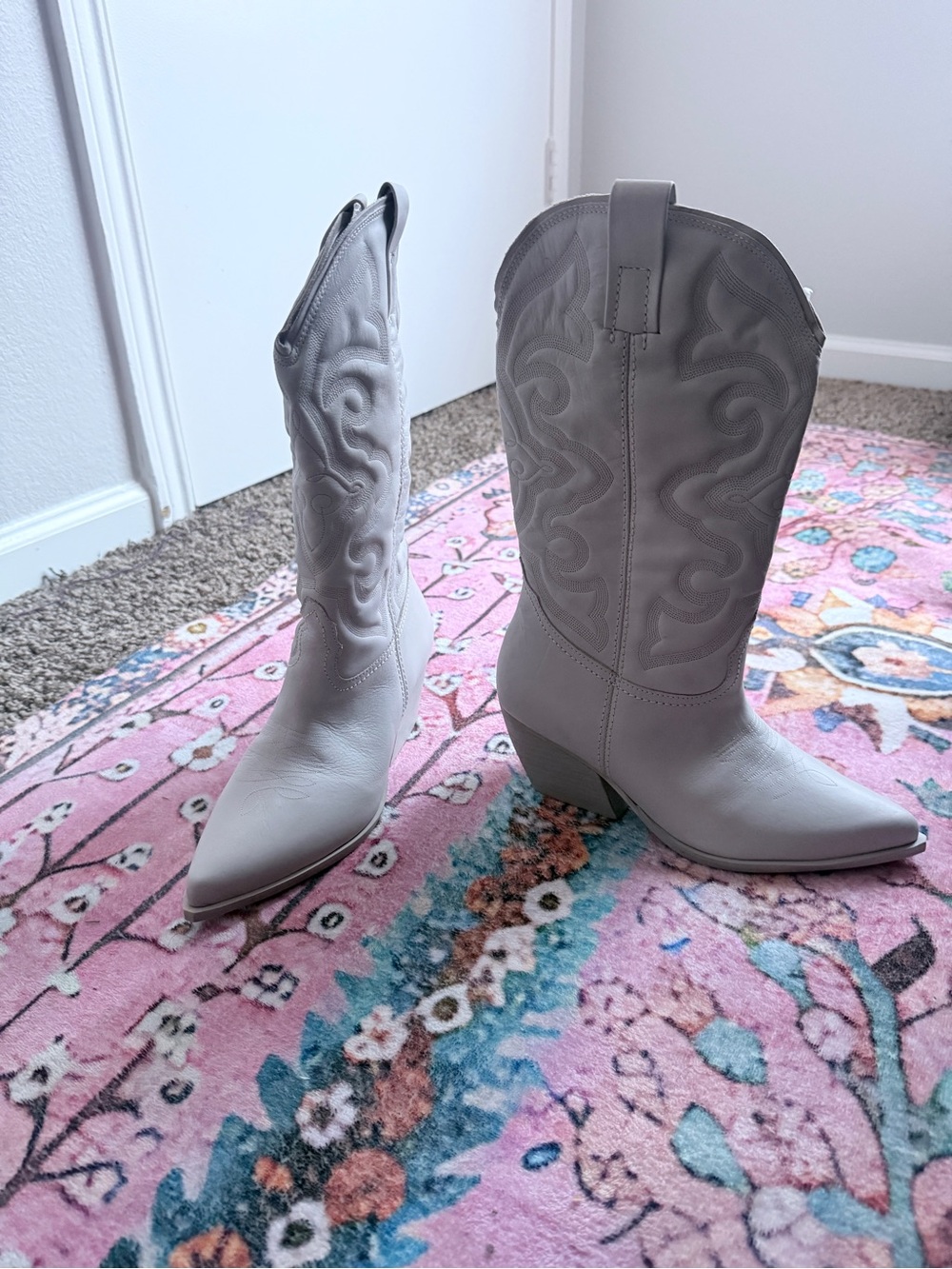 Women’s Western Pointed-Toe Mid-Calf Boots in bone white